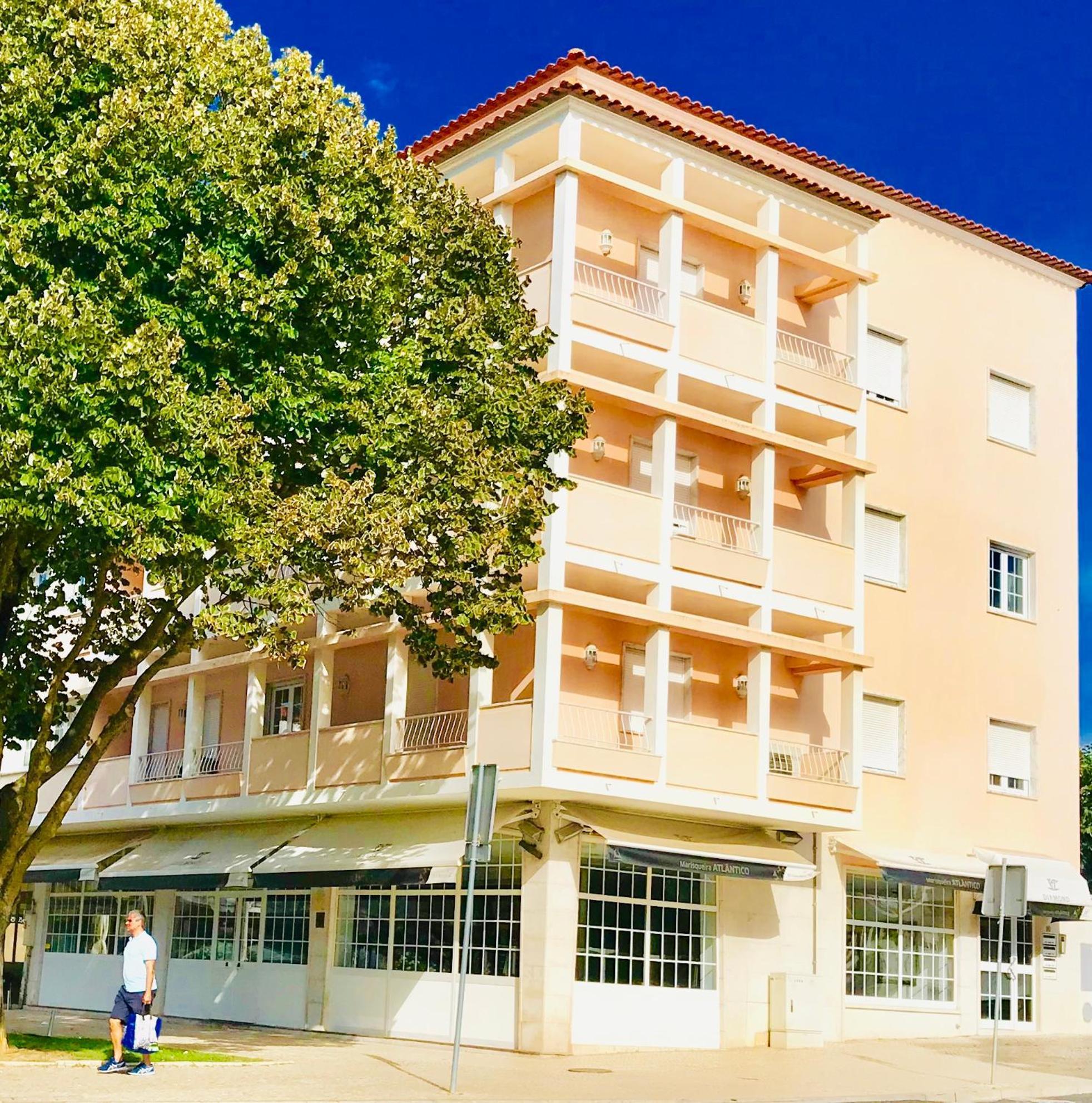 Atlantic Waves Accommodation Carcavelos  Exterior photo